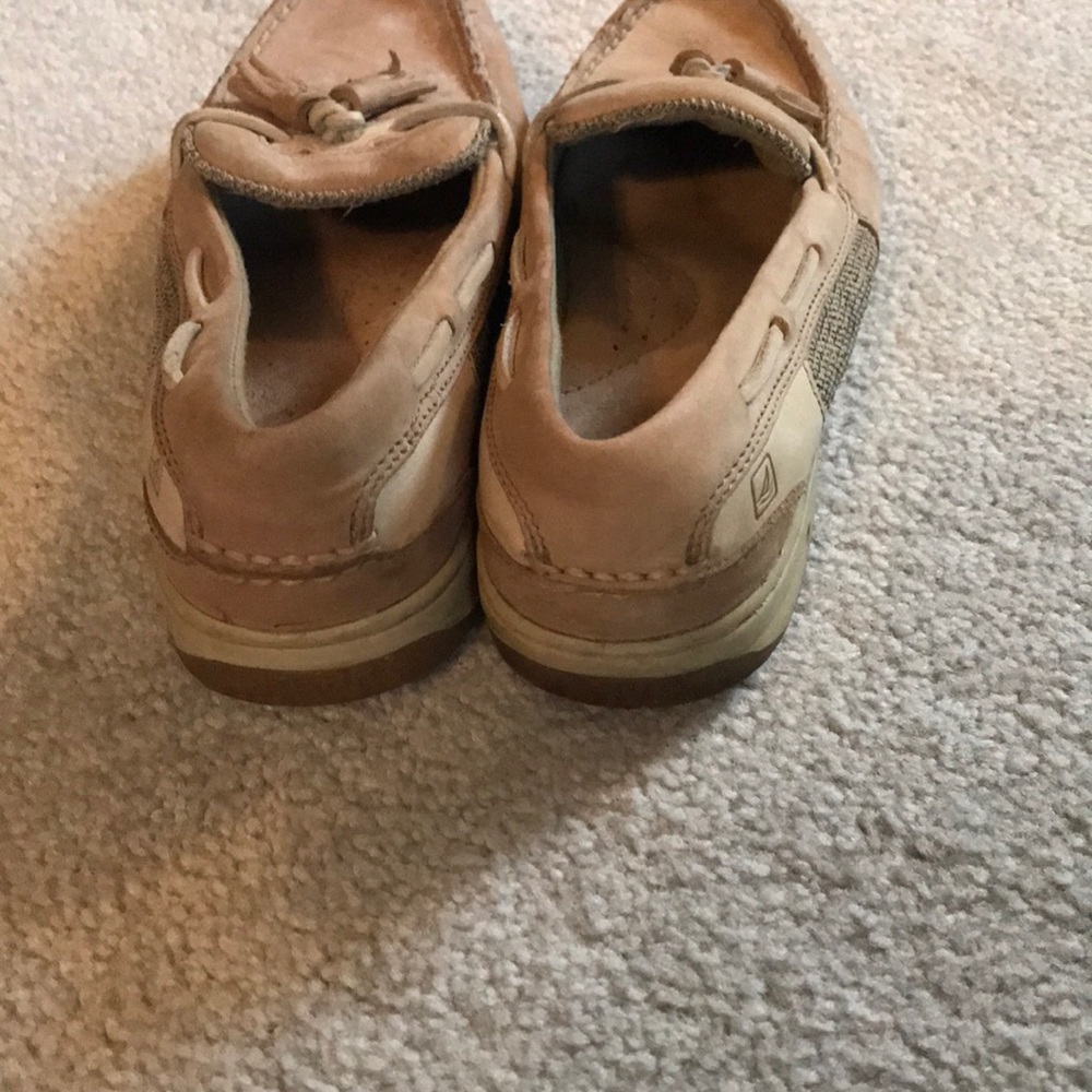Sperry - Picture 2 of 3